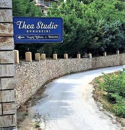 Thea Eurostina Apartment