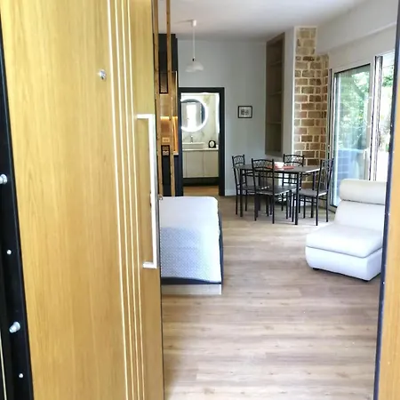 Thea Eurostina Pyrgos (Corinthia)