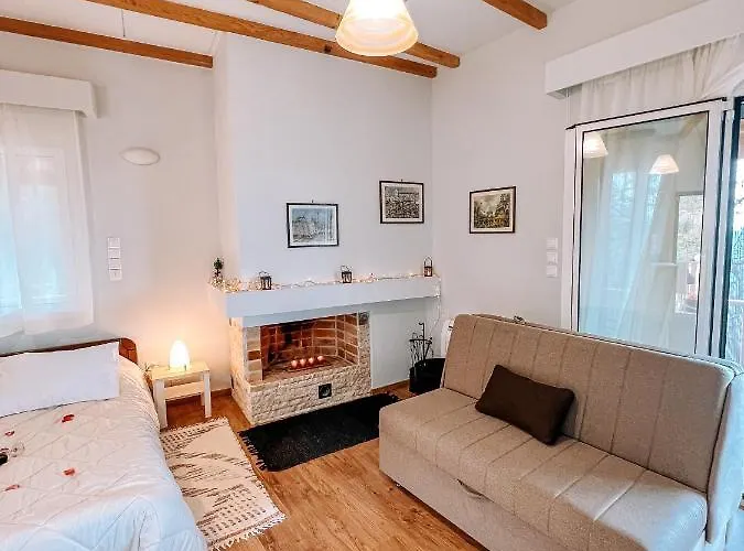 Thea Eurostina * Pyrgos (Corinthia)