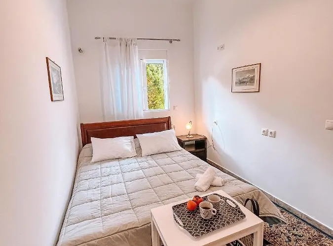 Апартаменты Thea Eurostina Pyrgos (Corinthia)