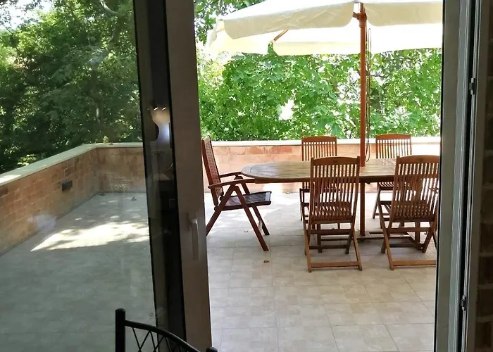 Thea Eurostina Pyrgos (Corinthia)