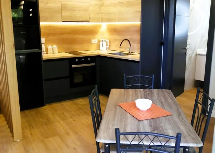 Thea Eurostina Pyrgos (Corinthia)