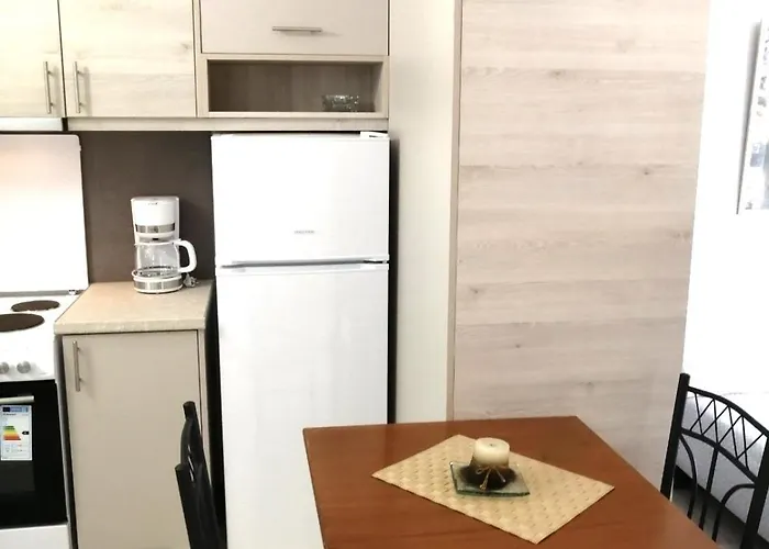 Thea Eurostina Апартаменты