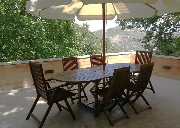 Thea Eurostina Pyrgos (Corinthia)