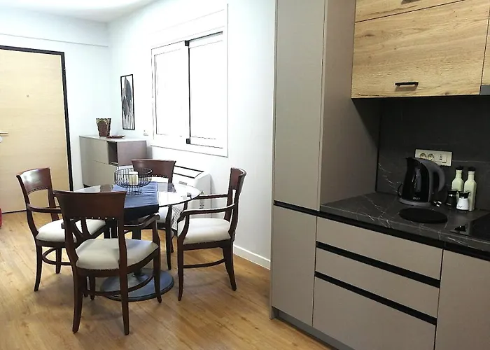 Thea Eurostina Апартаменты