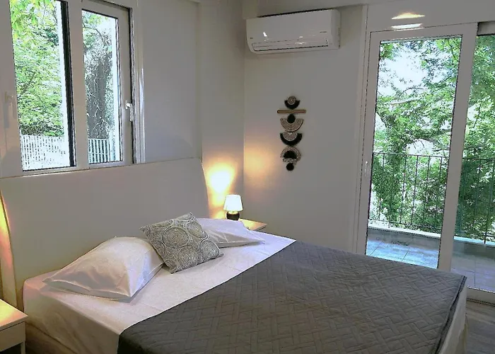 Thea Eurostina Апартаменты Pyrgos (Corinthia)