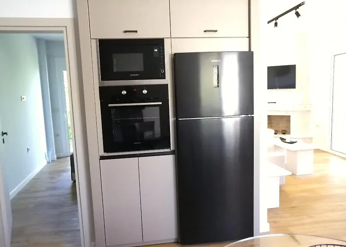 Thea Eurostina Апартаменты