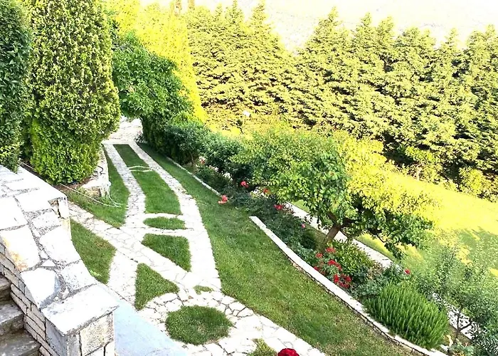 Thea Eurostina Апартаменты